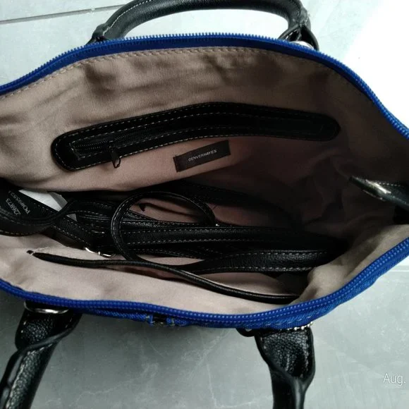 Purse from DENVER HAYES, a brand carried by Mark's. - Picture 3 of 5